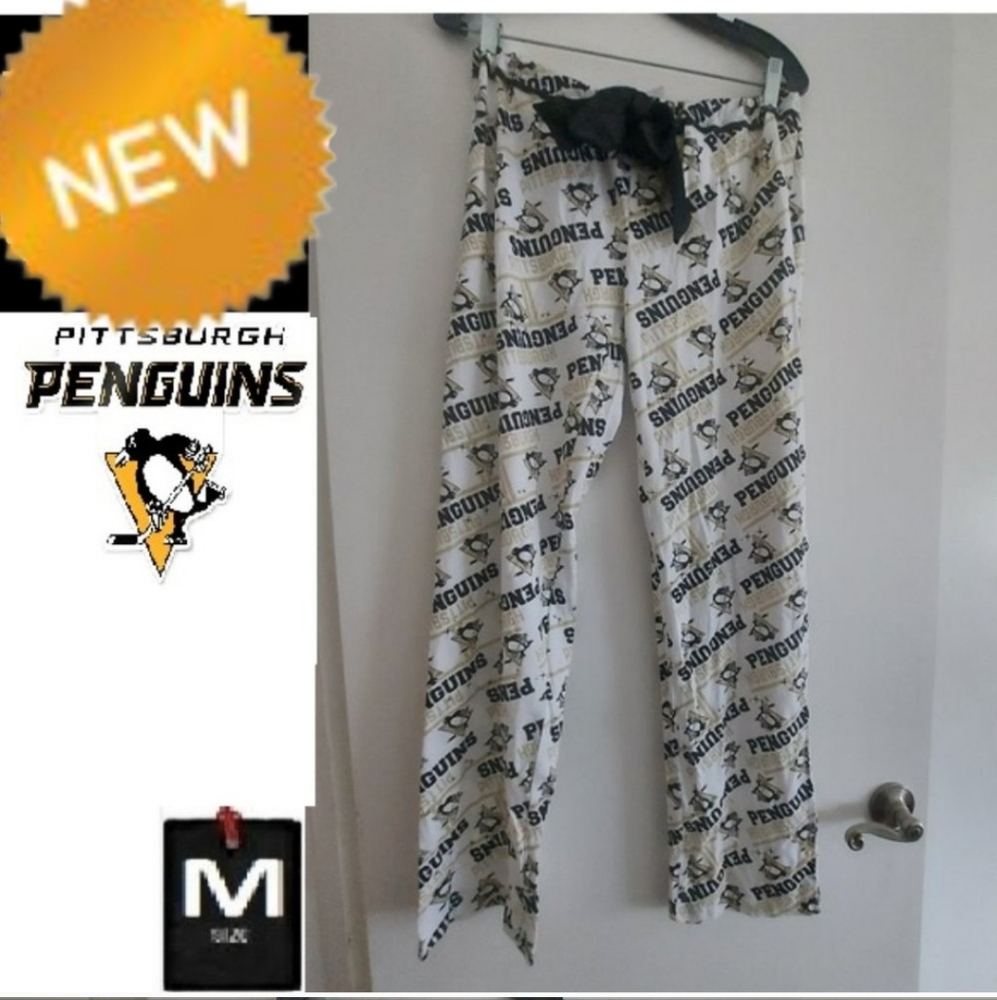 ⭐️5/$30 Nwot Pitt Penguins lounge sleep pants. Size medium